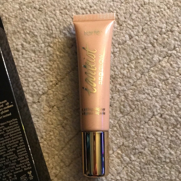 exposed tarte highlighter - Picture 3 of 3